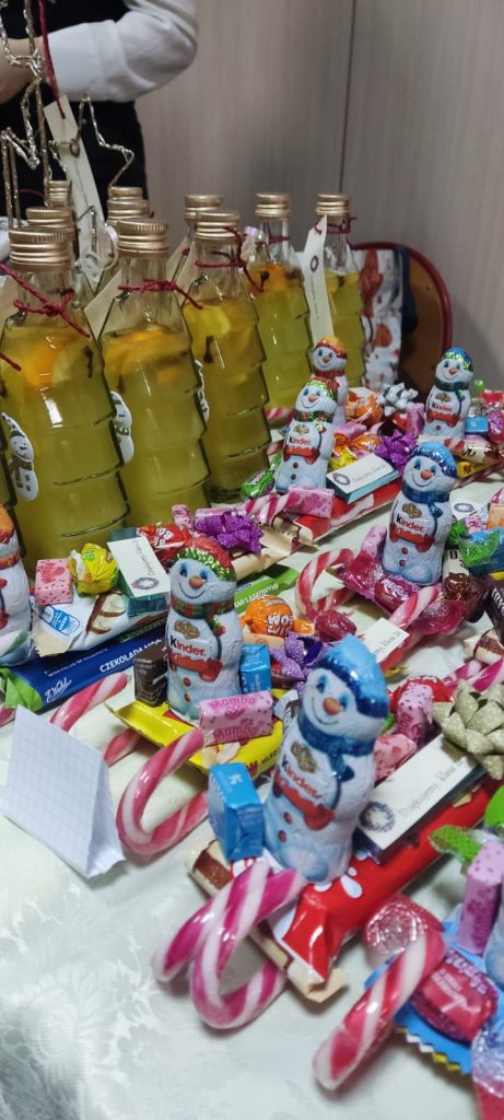 JARMARK ŚWIĄTECZNY