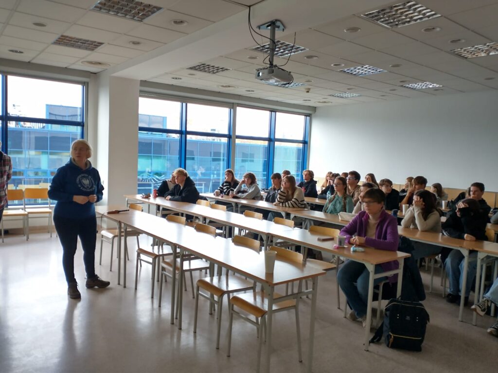 Transformersi w szkołach