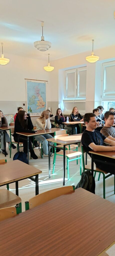 Transformersi w szkołach