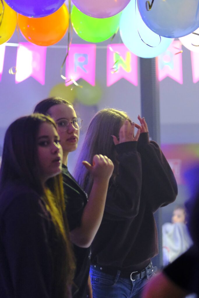 Spotkanie karnawałowe z dziećmi w SOSW