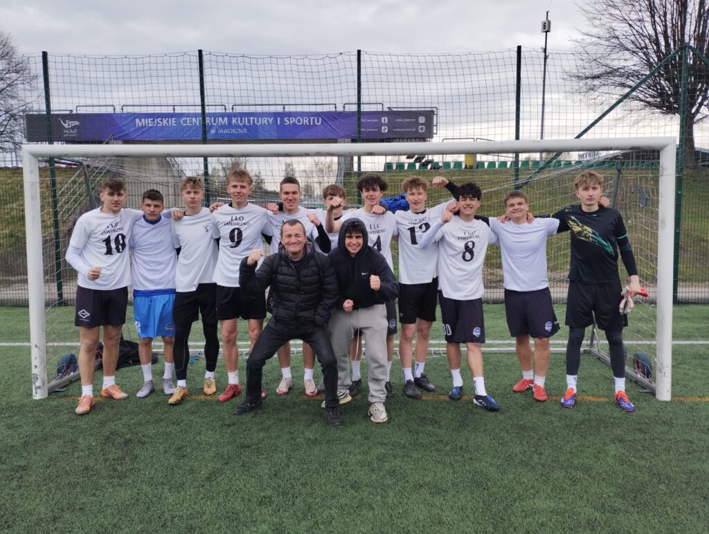 Mistrzostwa Jaworzna dziewcząt i chłopców w piłce nożnej.