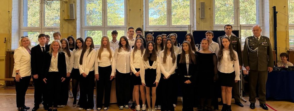 Ślubowanie klas pierwszych